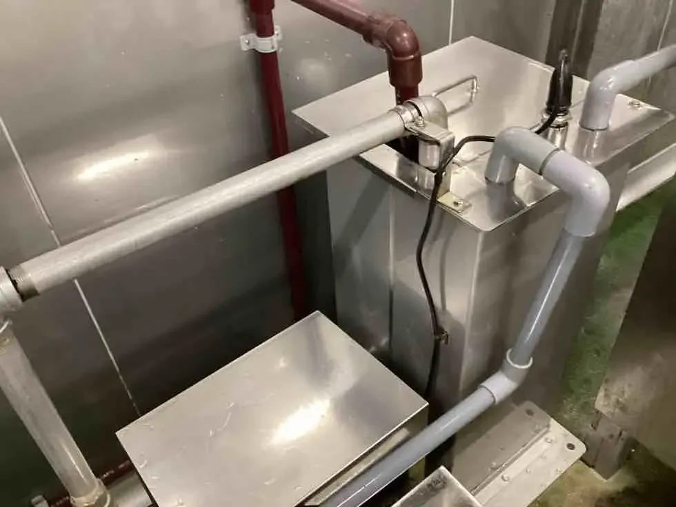 ニーダー冷却ジャケットの水回収2